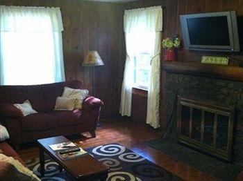 Mckenzie River Mountain Resort ซิสเตอร์ส ภายนอก รูปภาพ